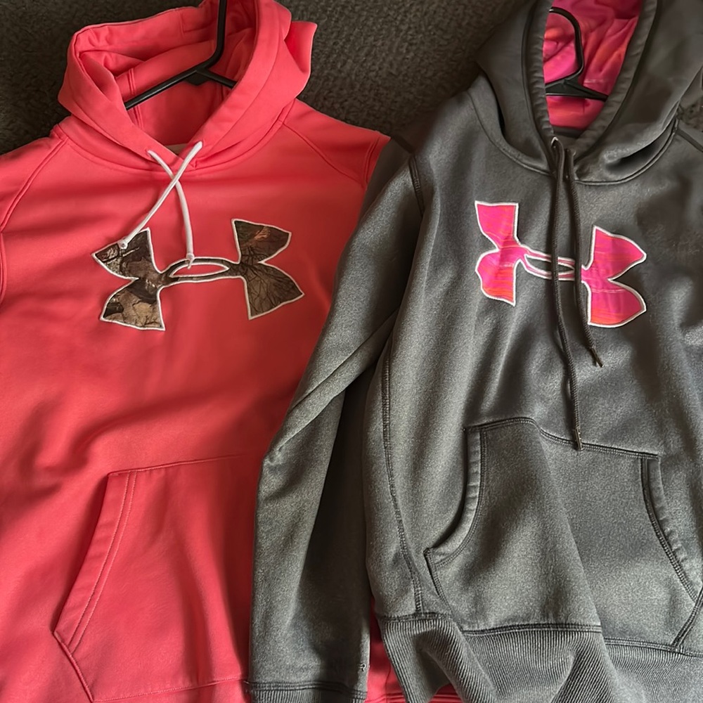EUC 2 hoodies by Under Armour. Open to offers. No rips or stains.